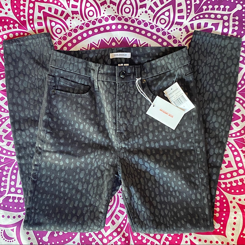 NWT 🔥 Good Legs Crop Leopard Good American Jeans